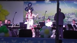 Татьяна Тураева и Государственный академический русский народный ансамбль Россия им Л.Г. Зыкиной