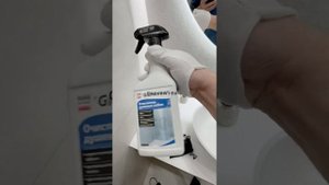 Душевая перегородка до потолка на черных профилях