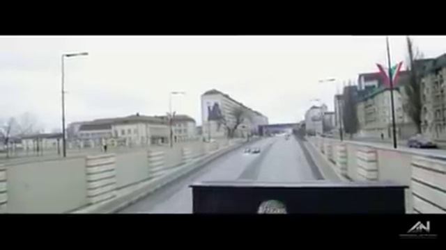 Она будто Солнце Светит смотреть онлайн