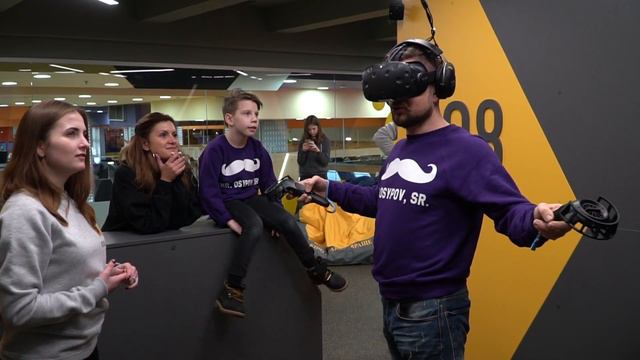 Семейный турнир: игры VR