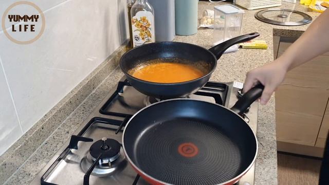 РЕЦЕПТ ЛЕГКОГО ПОЛДНИКА | ТОМАТНЫЙ СУП И ТОСТЫ С СЫРОМ ОТ КОРЕЙСКОГО ПАПЫ