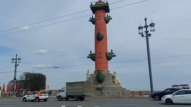 Прогулка по Петербургу. Медный всадник. Набережная. Корюшка. Мост и парадная на Биржевой линии.