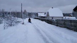 Чистим снег мотоблоком с  передним адаптером.