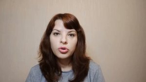 Почему человек не смотрит вам в глаза? Исследование японских ученых