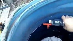 Теплая вода с бочке постоянно! Теплый душ на даче или в доме!