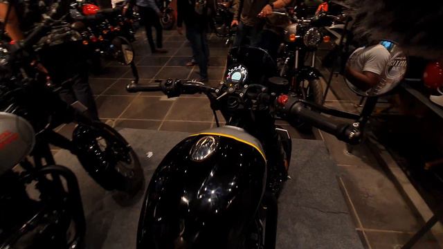 Royal Enfield Hunter 350 Launch, Walk-around & Exhaust Note. #hunter350 #youtube #trending смотреть онлайн