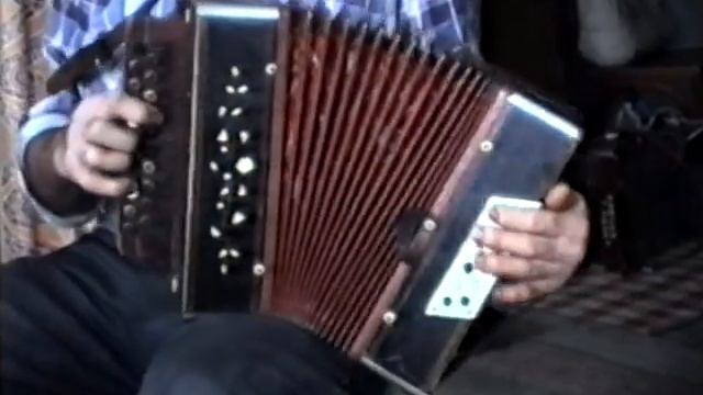 Рыбин Ефим Тихонович (1919 г.р., д. Могильниково) - «сербиянка» (двухрядка русского строя) смотреть онлайн