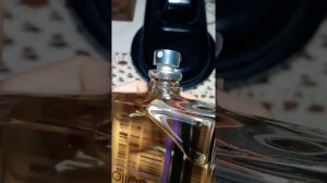 Как выглядит оригинальные духи Molecules escentric 01. Молекула эксентрик 01