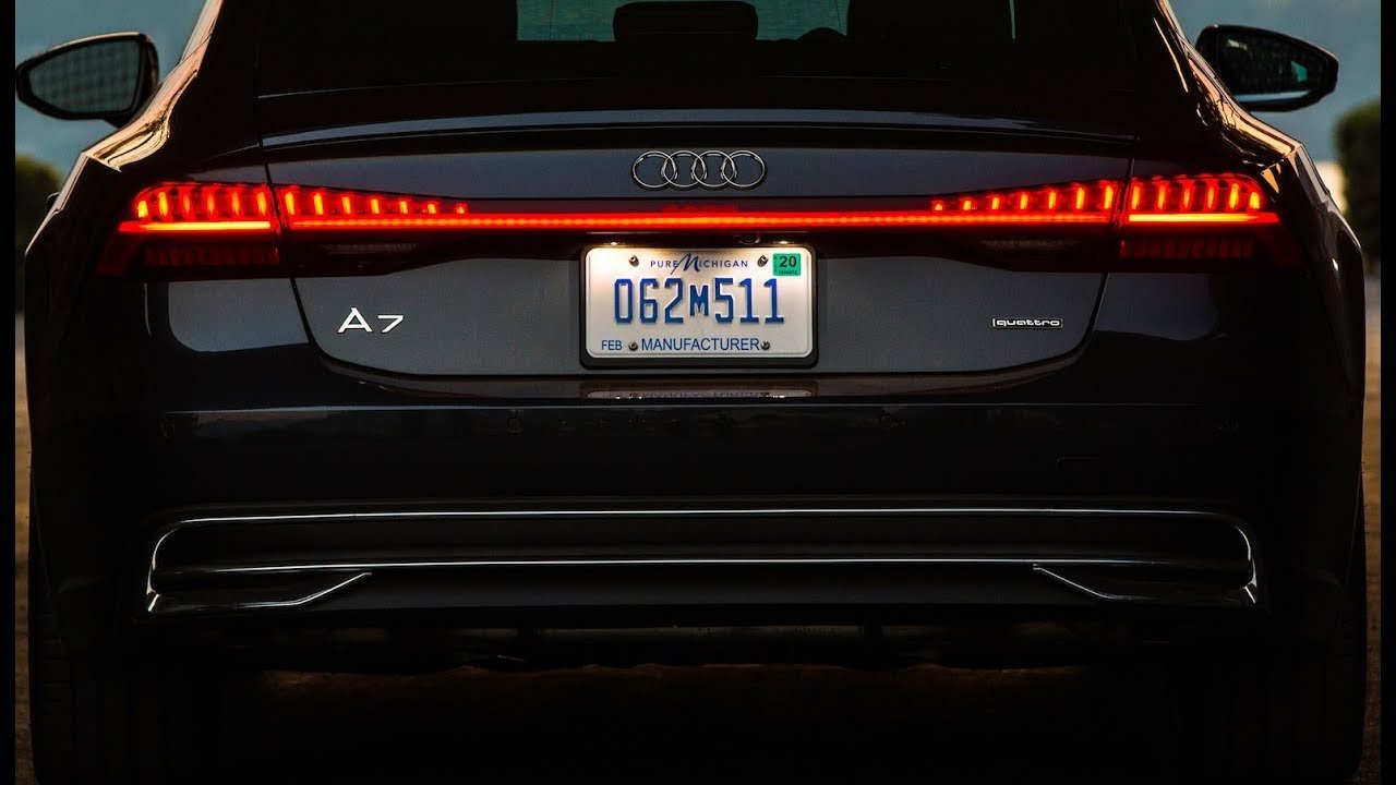 Audi A7 2019 - отличное пятидверное купе.