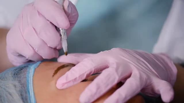 Аппаратная техника перманентного татуажа смотреть онлайн