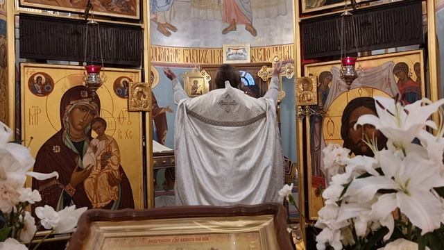 17 апреля 2023 г. Праздничная литургия в понедельник Светлой седмицы. смотреть онлайн