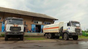 Российские военные привезли в Харьковскую область ...продовольствия и предметов первой необходимости