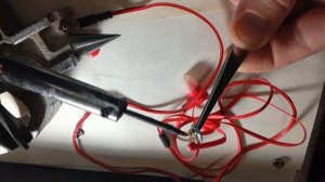 Один левый наушник не работает / не играет beats / Ремонт