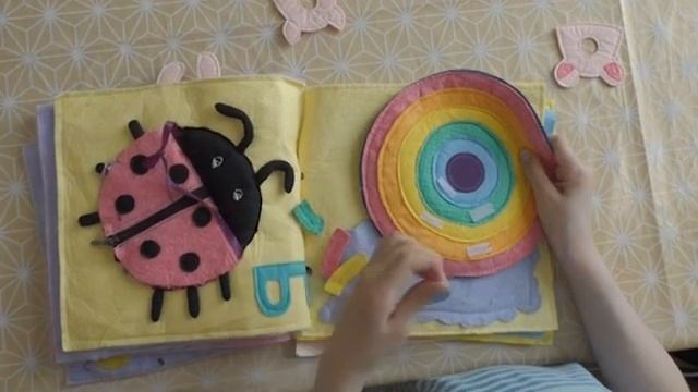 Тактильные, текстильные книги для малышей. Как сделать книгу для малышей.