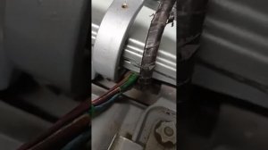 БМВ е39.проблема с электрикой крышки багажника на туринге!