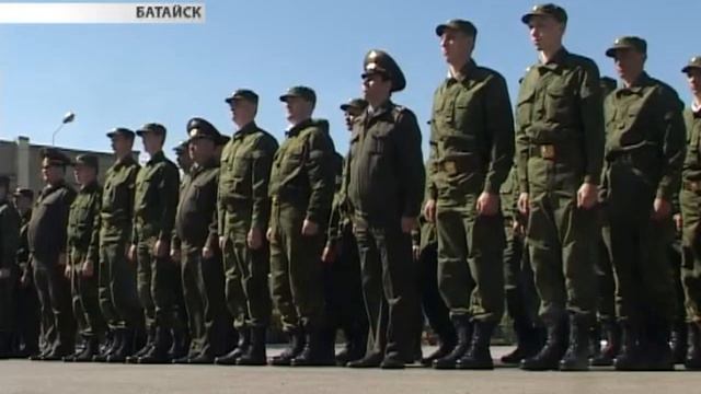 К местам службы отправился первый поток весеннего призыва смотреть онлайн