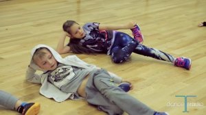 Урок брейкданса для детей