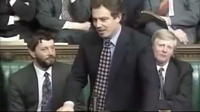 "I lead my party, he follows his" - Tony Blair slams John Major in PMQs смотреть онлайн
