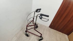 Ролатор -  ходунки на колесах Drive TRI Walker б/в