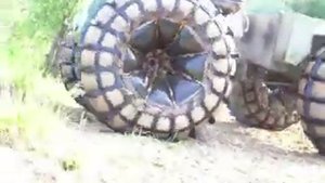 Вездеход на пневматиках сверхнизкого давления.