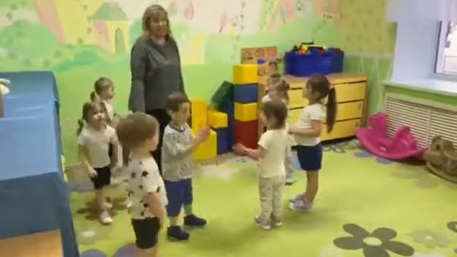 Онлайн занятия: Урок "Зарядка". Для детей 3-4 лет