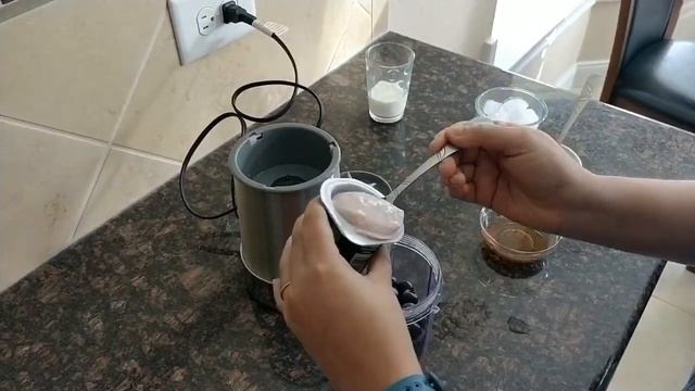 Strawberry Blueberry Smoothie | Quick Healthy Berry Smoothie