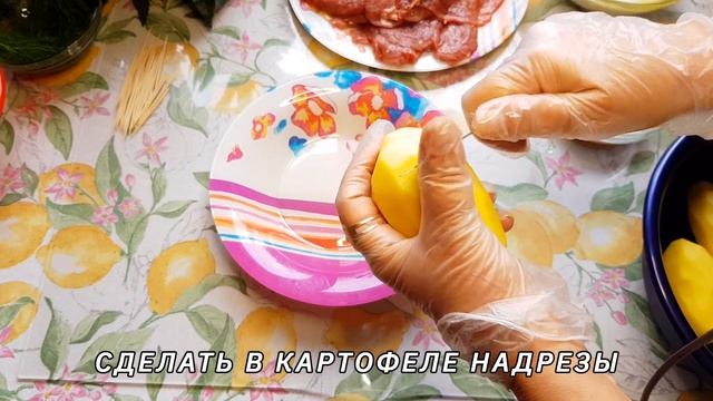 Рецепт говядины с картошкой, запеченной в духовке. Мясо получается нежным - просто тает во рту