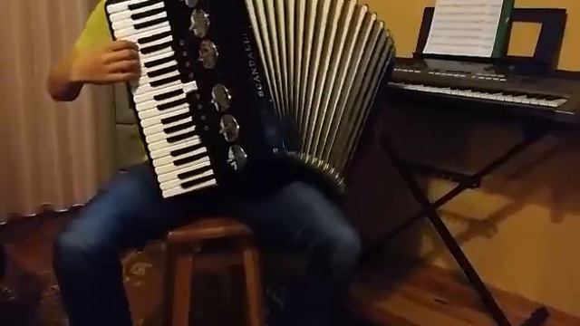 Piersi- Bałkanica- akordeon смотреть онлайн