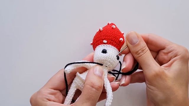 Как ЛЕГКО сделать УТЯЖКУ глаз и мордочки игрушки амигуруми. Вязание крючком для новичков смотреть онлайн