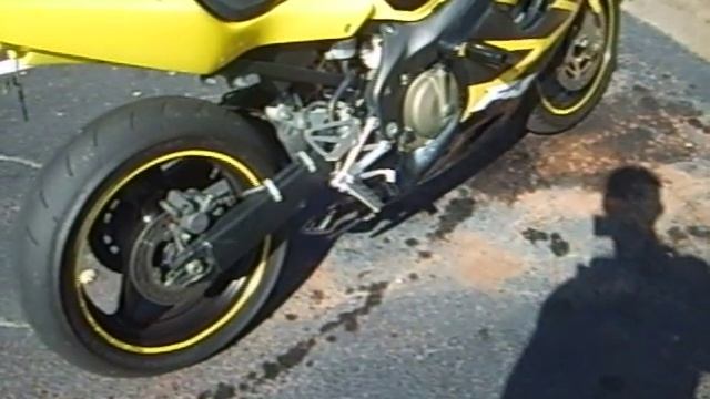 2002 Honda CBR f4i straight piped смотреть онлайн