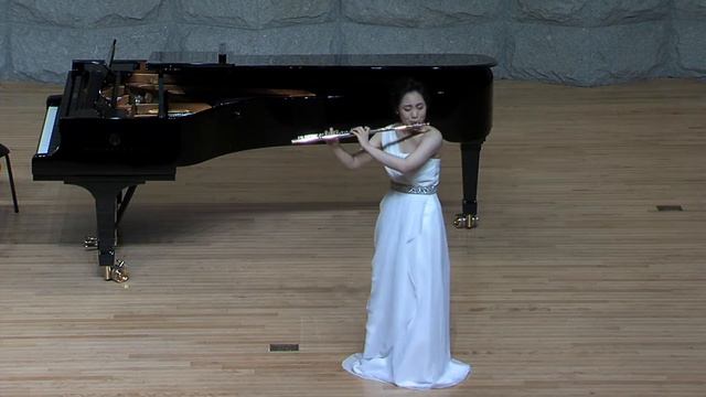 Bach Partita for Solo Flute A minor, BWV 1013 смотреть онлайн