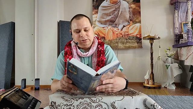 Воскресная программа. Виджая Чандра пр. - Бхагавад-гита 6.9-10 (20.02.22) смотреть онлайн