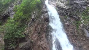 Амгинский водопад "Черный Шаман"