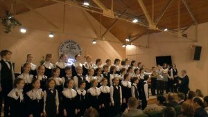 Музыка Льва Книппера, слова Алексанра Коваленкова. «Почему медведь зимой спит»