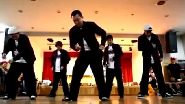 самый_необычный_танец_поппинг. popping