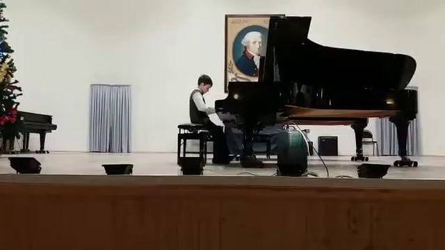 Коровицын. Емеля на печке едет. Исп.Александр Нефедов, 2 год общ.ф-но, преп.Седая Е.С.шк.Мамонтова смотреть онлайн