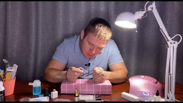 Мужчина мастер маникюра  Первый раз)) Часть 2.