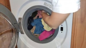 Стирка темно-цветных вещей/ смешанные ткани 40° 1200об/мин полоскание+, интенсивная, предв. стирка