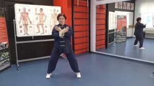 Цигун. Урок 8. Восемь отрезов парчи. 2-е упражнение.