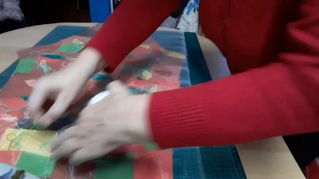 Курточка бомбер в технике пицца пэчворк