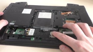 Как убрать батарейку CR2032 с ноутбука.Как извлечь CR2032