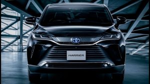 Первый взгляд на экстерьер и интерьер Toyota Harrier 2021 года.