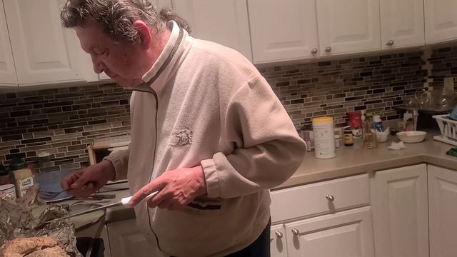 МУЖИКИ ХОТЯТ МЯСА...НАШ ДОМ ХОТЯТ КУПИТЬ. ВСЕ ЧЕГО ТО ХОТЯТ. ЖИЗНЬ ЭМИГРАНТОВ В США. РУЛЬКА ДОСТАЛА смотреть онлайн