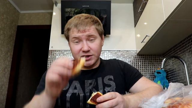 Мукбанг Завтрак СДОБНЫЕ БУЛОЧКИ с яблочками, подгончик от мамани, Приготовим пиццу.