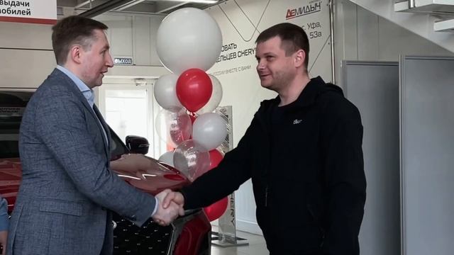 Покупатель кроссовера CHERY выиграл телевизор в рамках акции «С заботой о вашем CHERY»! смотреть онлайн