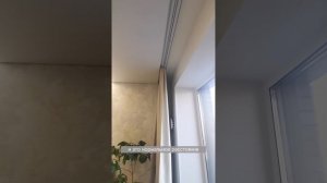 Какой должна быть ширина ниши для штор для скрытого карниза.