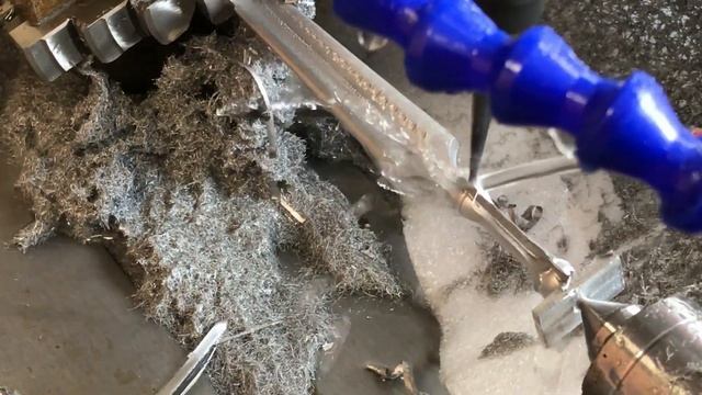 ЧПУ для фрезеровки сложных форм из металла смотреть онлайн