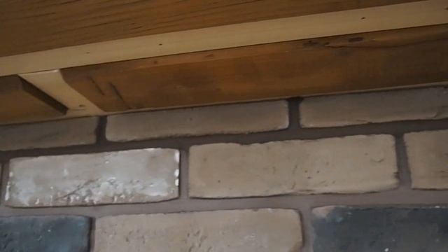 ПОРТАЛ ДЛЯ КАМИНА ИЗ БЛАГОРОДНОГО МАССИВА ДУБА И СТОЛИК В ТОМ ЖЕ СТИЛЕ С ЭПОКСИДКОЙ смотреть онлайн