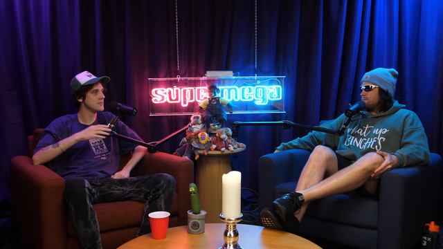 SuperMegaCast - EP 353: Keep It Stupid, Simple смотреть онлайн