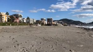 Турция Аланья Махмутлар. Прогулка по берегу моря 🚶♀️🚶♀️, волны 🌊 🌊🌊